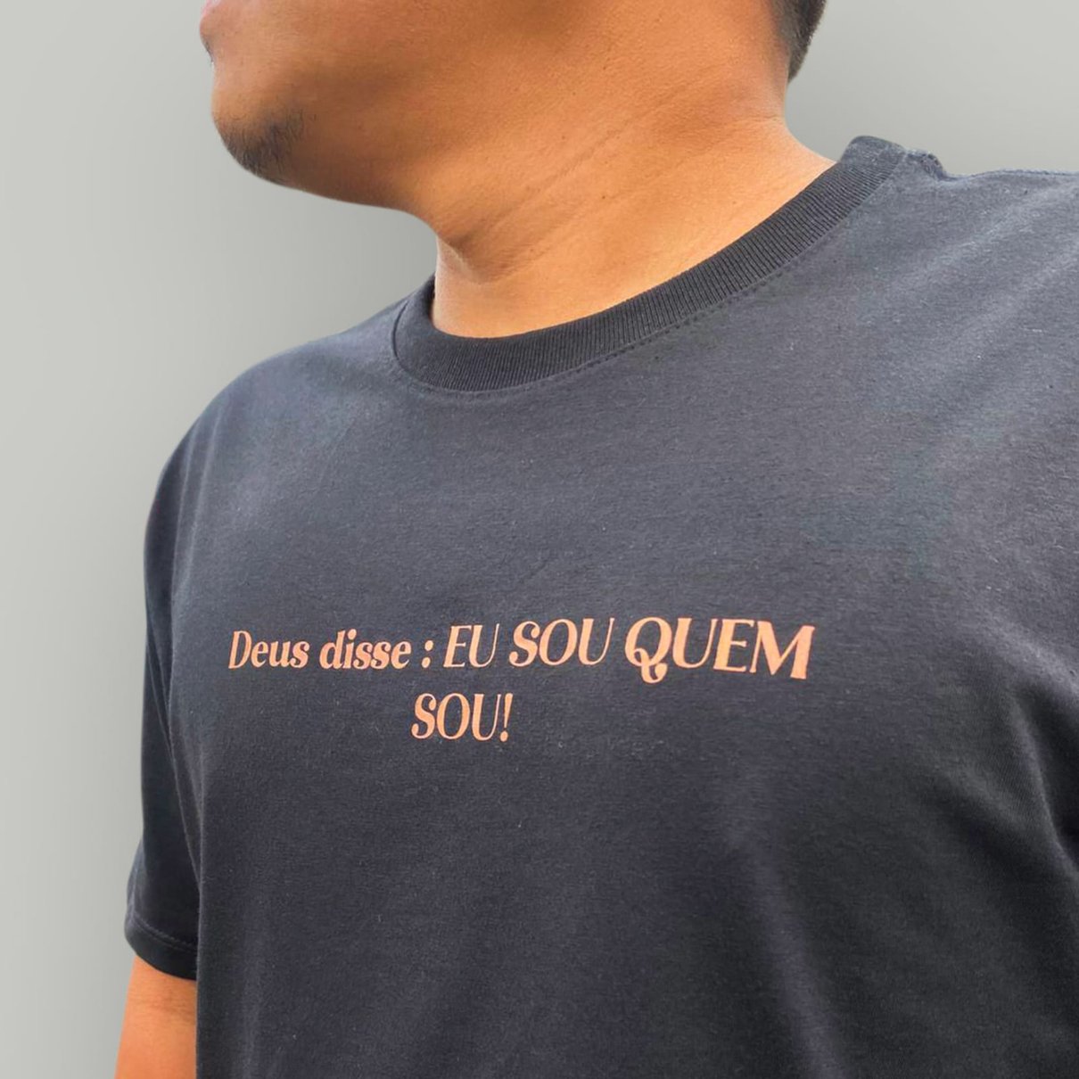 Camiseta Sou quem sou preta Gola 240x240